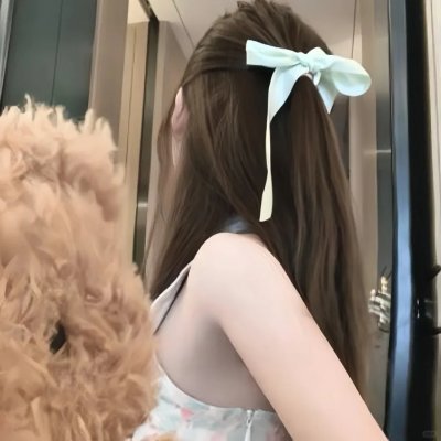 吃鸟食的男孩